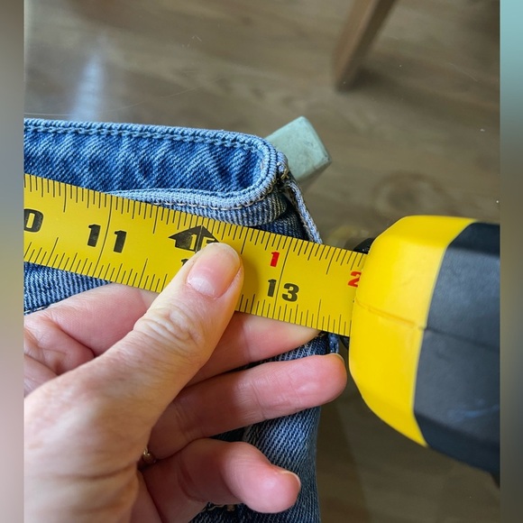 Hollister high rise Jeans. Patchwork. Size 26 with 27 in inseam - Picture 7 of 16